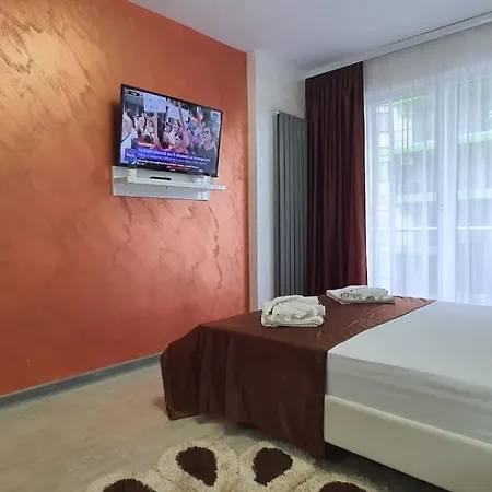 Aqua Blue Luxury & Spa Center Alezzi
