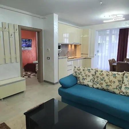 Aqua Blue Luxury & Spa Center Alezzi *